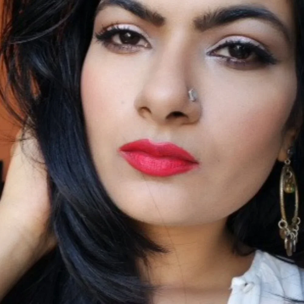 MAC RELENTLESSLY RED Lipstick mini new Retro Matte last one!